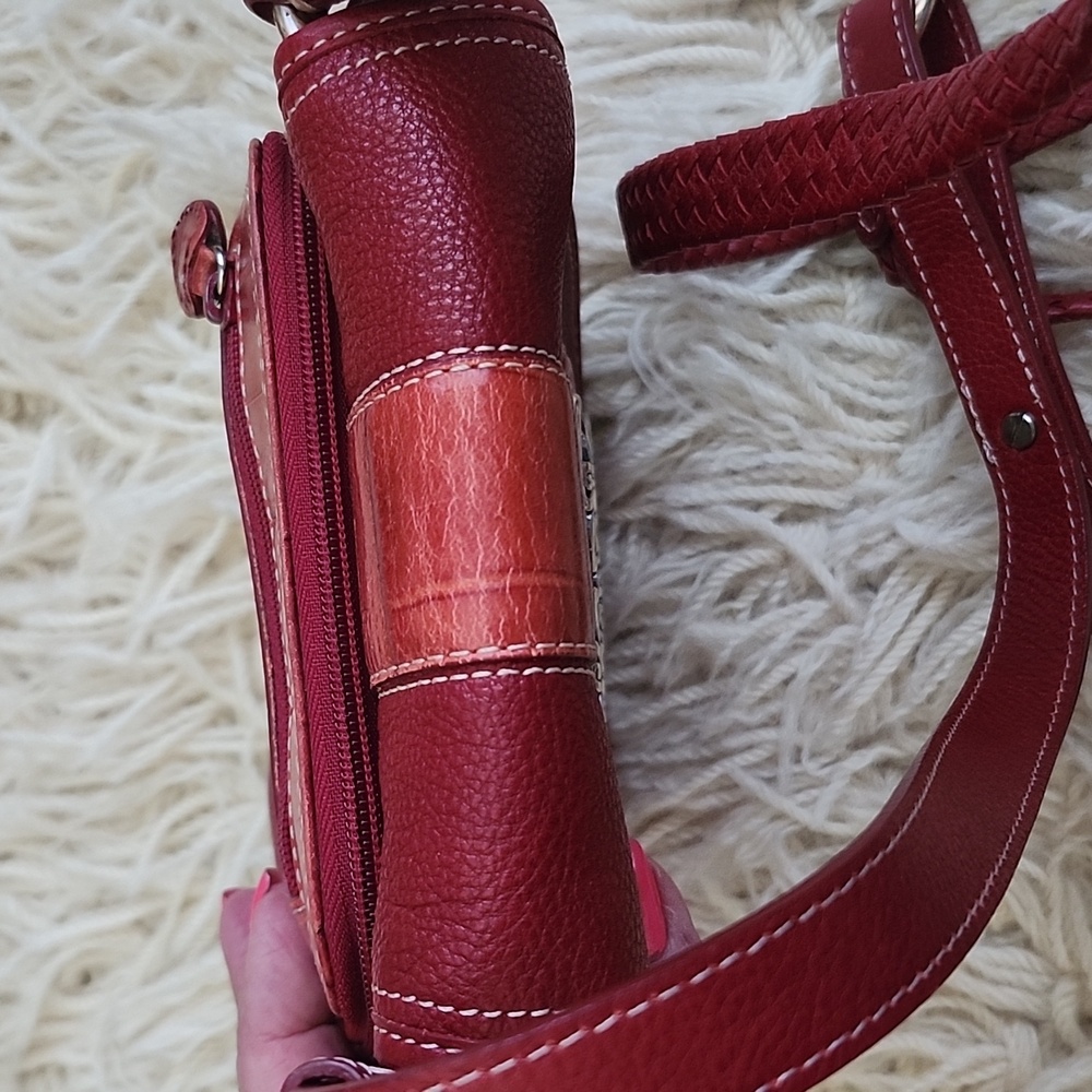 SALE💥Brighton Leather Love Ya Org Heart Crossbody - Picture 11 of 13